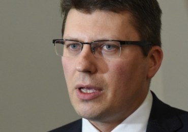 Warchoł: Badania nad przeszłością nie są w Polsce zagrożone