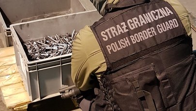 Poznań: Na lotnisku udaremniono wywóz broni