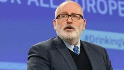 Timmermans: Obozy śmierci były nazistowskie, ale badanie historii zostawmy historykom