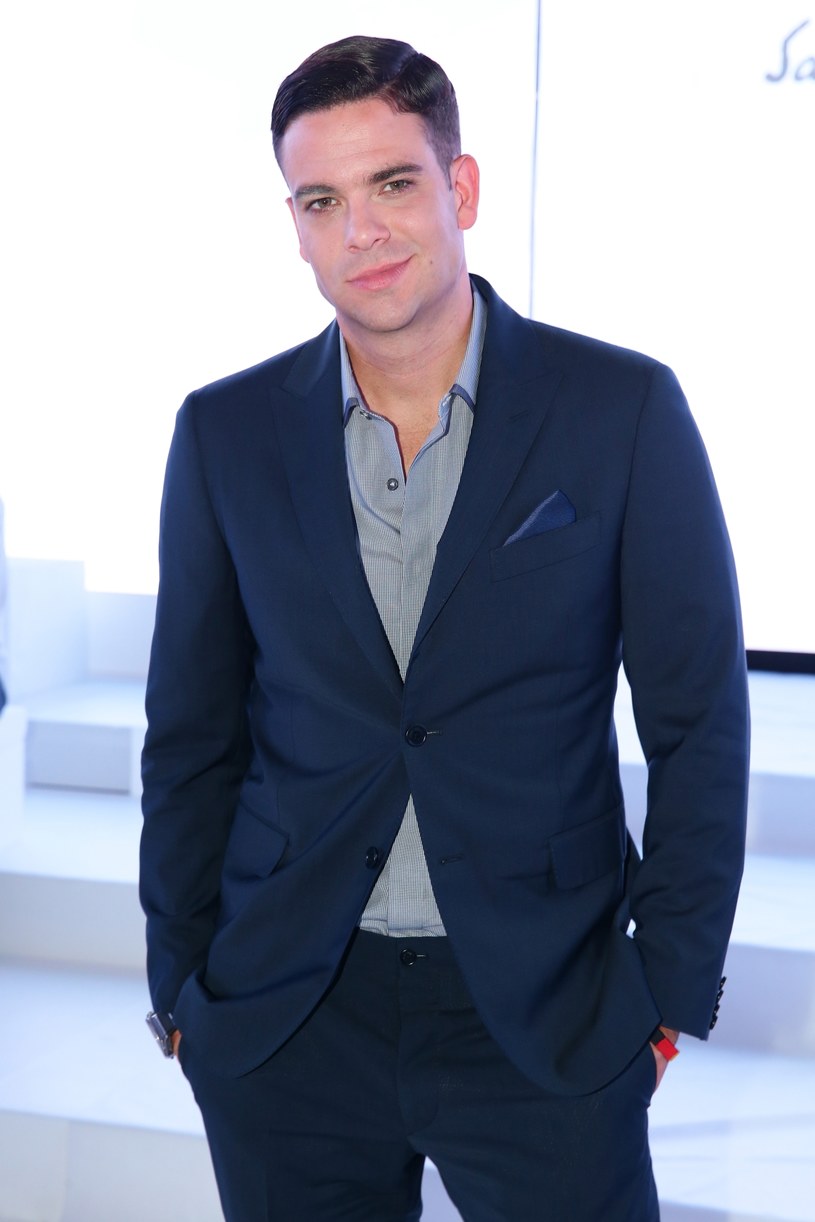 Uduszenie na skutek powieszenia było przyczyną śmierci Marka Sallinga, który w popularnym serialu "Glee" wcielał się w postać Noah "Pucka" Puckermana.