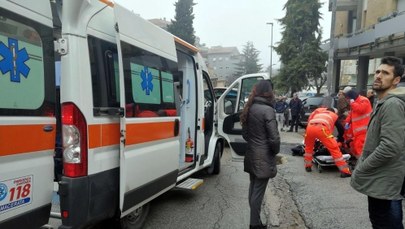 Włochy: Napastnik otworzył ogień do przechodniów w Maceracie. Są ranni