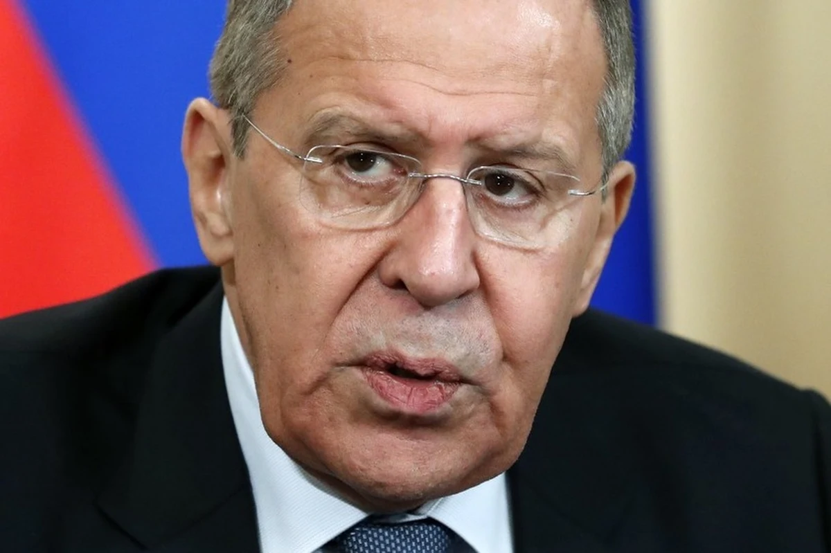 ​Nowa doktryna nuklearna USA ma nastawienie antyrosyjskie i ładunek konfrontacyjny, a jej zapisy oznaczają znaczne obniżenie warunków progowych ewentualnego konfliktu - oświadczyło w sobotę MSZ Rosji. Wyrażono "głębokie rozczarowanie" amerykańskim dokumentem.