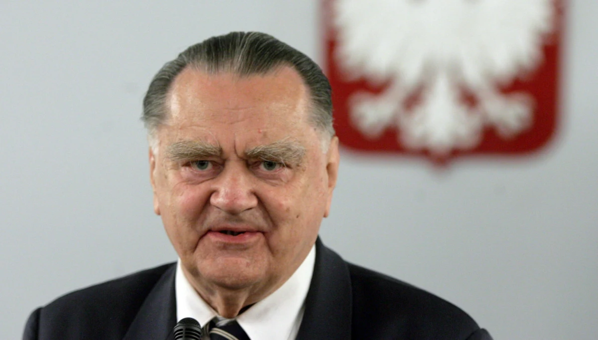 "Prezydent razem z premierem mogą wyprowadzić nas z tej sytuacji. Potrzebują jednak czasu" - mówił na łamach wtorkowej "Rzeczpospolitej" były premier Jan Olszewski, odnosząc się do nowelizacji ustawy o IPN, która wzbudziła kontrowersje m.in. w Izraelu.