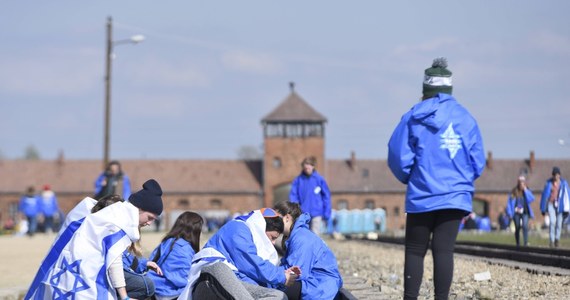 Wiceburmistrz Jerozolimy domaga się przeniesienia "Marszu Żywych" upamiętniającego ofiary Holocaustu z Polski do Jerozolimy. Jak informuje „The Jerusalem Post” to odpowiedź na przyjęcie ustawy o Instytucie Pamięci Narodowej. Yael Antebi napisała w tej sprawie list do szefa resortu edukacji Naftaliego Benneta. 