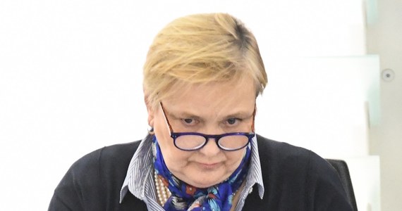 ​Politycy PiS w Parlamencie Europejskim nie uznają regulaminu, żyją w jakimś innym świecie; jest to dla Polski w UE bardzo szkodliwe - powiedziała w Strasburgu Róża Thun (PO), po odwołaniu Ryszarda Czarneckiego z funkcji wiceszefa europarlamentu.
