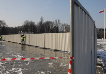 Ratusz szuka sposobu na zablokowanie budowy Pomnika Ofiar Katastrofy Smoleńskiej 