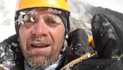 Wyprawa na K2. Śmigłowiec wciąż nie zabrał Fronii do szpitala
