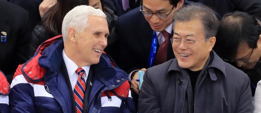 Wiceprezydent USA Mike Pence zapewnił po rozmowach w Pjongczangu, gdzie był obecny na otwarciu Zimowych Igrzysk Olimpijskich, że USA, Korea Południowa i Japonia są jednomyślne w sprawie konieczności izolacji Korei Północnej w związku z jej programem nuklearnym.