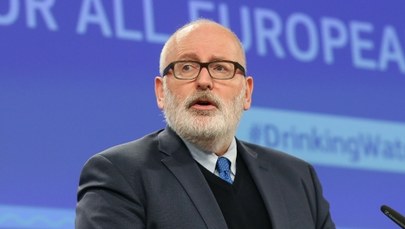 Frans Timmermans nie chce, by doszło do głosowania przeciwko Polsce