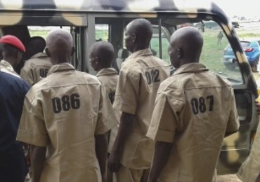 15 lat więzienia dla porywacza uczennic w Nigerii