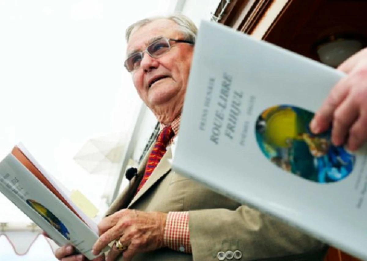 ​Książę Henrik, mąż królowej Danii Małgorzaty II, zmarł we wtorek w zamku Fredensborg w wieku 83 lat - poinformował dwór królewski w opublikowanym komunikacie. "Jego Królewska Wysokość książę Henrik zmarł spokojnie we śnie... Jej Majestat Królowa i dwóch synów byli u jego boku" - głosi komunikat.