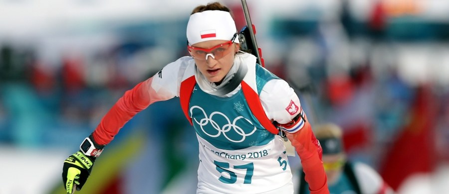 Biathlonistka Monika Hojnisz zajęła szóste miejsce w olimpijskim biegu indywidualnym na 15 kilometrów. Triumfowała nieoczekiwanie Szwedka Hanna Oeberg przed Słowaczką Anastasiyą Kuzminą i Niemką Laurą Dahlmeier, dla której jest to trzeci medal w Pjongczangu.