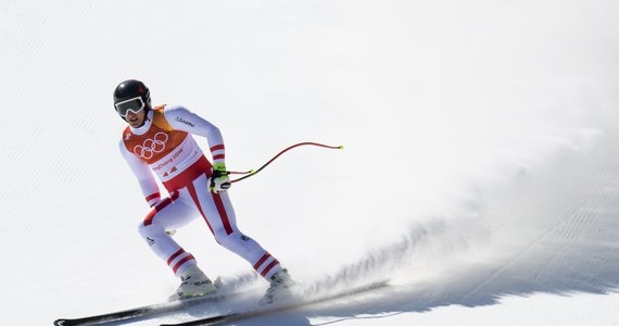 ​Austriak Matthias Mayer zdobył złoty medal igrzysk olimpijskich w Pjongczangu w rywalizacji narciarzy alpejskich w supergigancie. Srebro wywalczył Szwajcar Beat Feuz, a brąz - Norweg Kjetil Jansrud. Michał Kłusak nie ukończył swojego przejazdu.