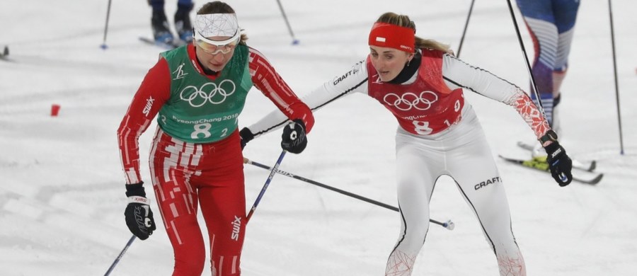Sztafeta polskich biegaczek narciarskich, w składzie z Justyną Kowalczyk, zajęła 10. miejsce w olimpijskiej rywalizacji w Pjongczangu. Wygrała reprezentacja Norwegii. Na ostatniej zmianie startowała Marit Bjoergen, która zdobyła siódmy złoty i 13. w karierze medal igrzysk.