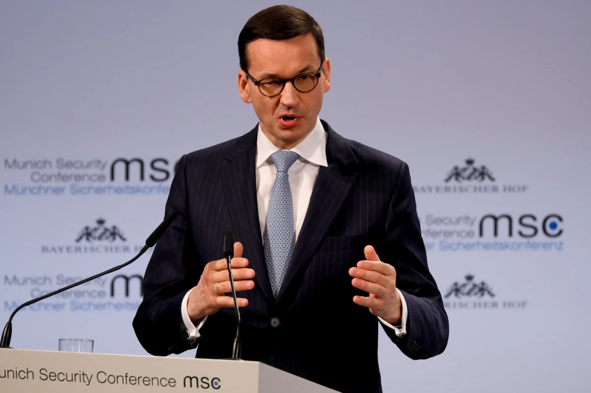 Mateusz Morawiecki krytykowany przez izraelskie media za użycie sformułowania "żydowscy sprawcy" w kontekście ustawy o IPN. W czasie Konferencji Bezpieczeństwa w Monachium premier był pytany o to, czy nowe przepisy doprowadzą do karania osób, które będą mówić o przestępstwach na ludności żydowskiej popełnionych przez Polaków podczas Holokaustu.
