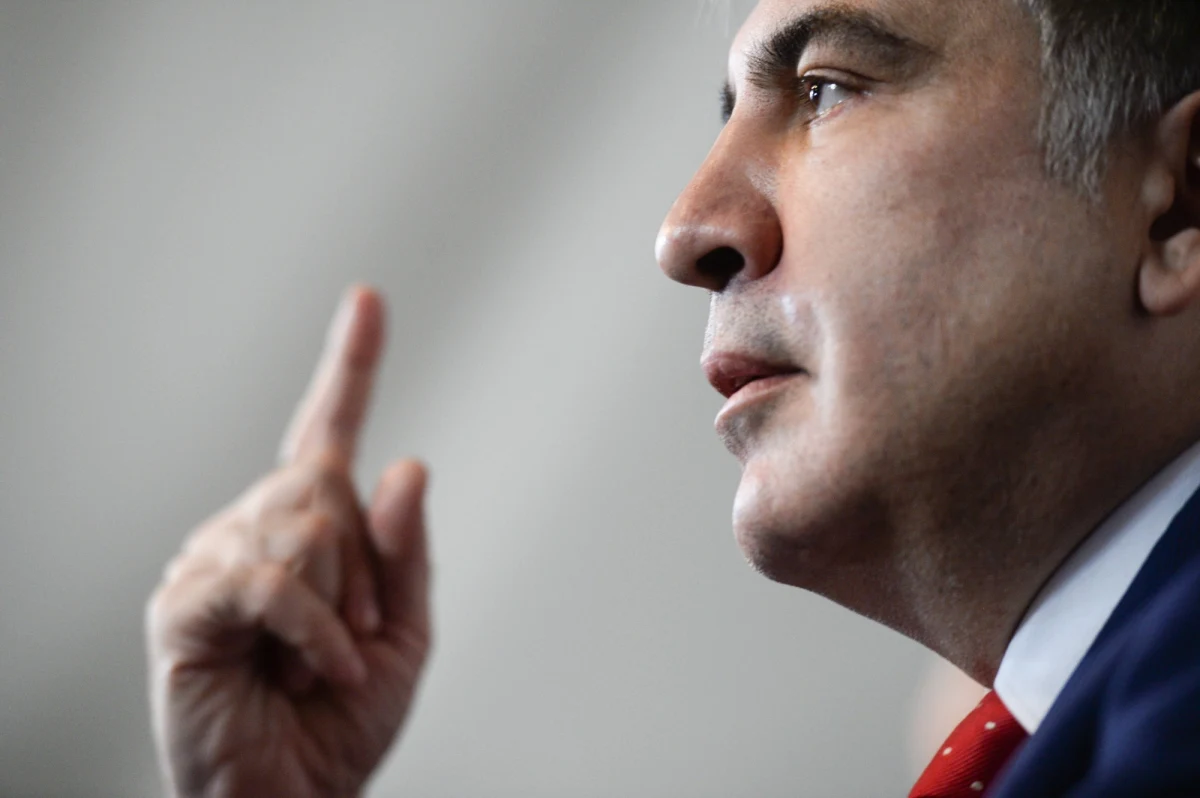 Kilka tysięcy osób przeszło w Kijowie w marszu zwolenników byłego prezydenta Gruzji Micheila Saakaszwilego, który został wydalony do Polski. Uczestnicy marszu domagali się impeachmentu prezydenta Ukrainy Petra Poroszenki.