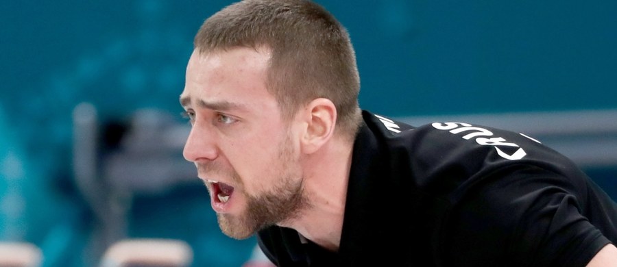 Członkowie ekipy Olimpijczyków z Rosji są zszokowani informacją o wykryciu w organizmie Aleksandra Kruszelnickiego, który zdobył brązowy medal igrzysk w Pjongczangu w rywalizacji par mieszanych w curlingu, zabronionego środka meldonium.
