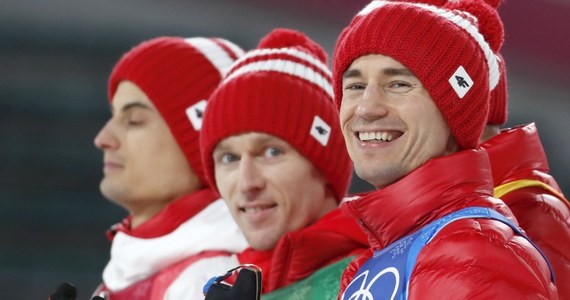 Brązowy medal wywalczony w Pjongczangu jest pierwszym w historii igrzysk zdobytym przez Polaków w konkursie drużynowym skoków narciarskich. "Każdy z nas dał z siebie sto procent" - podkreślił Kamil Stoch.