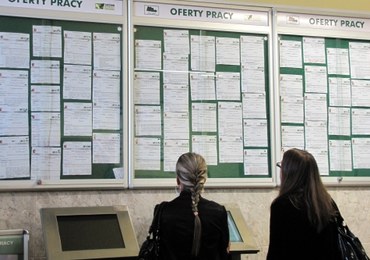 Brakuje pracowników, m.in. pielęgniarek, budowlańców i kierowców ciężarówek