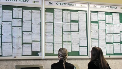 Brakuje pracowników, m.in. pielęgniarek, budowlańców i kierowców ciężarówek