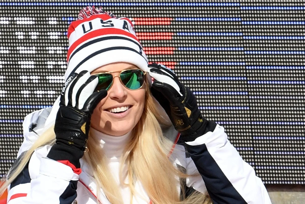 A​merykanka Lindsey Vonn, która wywalczyła w Pjongczangu brązowy medal olimpijski w narciarstwie alpejskim, rozsypała prochy zmarłego niedawno dziadka nieopodal trasy zjazdowej. Don Kildow przebywał w tym kraju podczas wojny koreańskiej w latach 1950-53.
