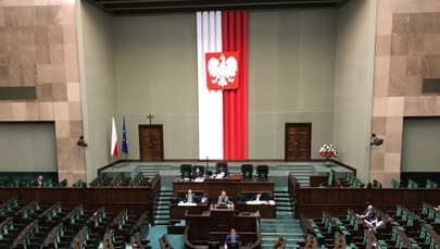 Centrum Informacyjne Sejmu: Tylko dwa kluby wskazały kandydatów do KRS