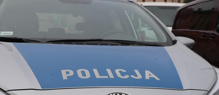 Policja z Lublina zatrzymała 31-latka, który w sobotę w centrum miasta miał śmiertelnie ugodzić nożem młodego mężczyznę, a drugiego ranić. 31-latek przyznał się do morderstwa.