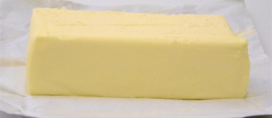 Prokuratura we Wrześni (Wielkopolskie) sprawdza doniesienia lokalnej prasy, która poinformowała, że miejscowa mleczarnia wypuściła na rynek 10 ton masła skażonego bakterią E.coli. Prezes spółdzielni mleczarskiej zapewnił, że skażenia masła nie było.
