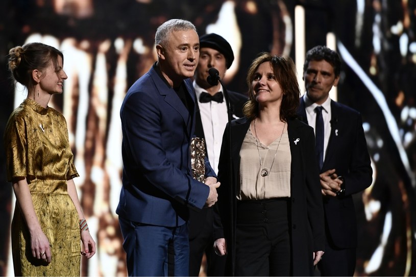 Dramat marokańskiego reżysera Robina Campillo "120 uderzeń serca", opowiadający o walce z AIDS w latach 80. XX wieku, otrzymał od francuskiej Akademii Sztuki i Techniki Filmowej nagrodę Cezara w kategorii najlepszy film.