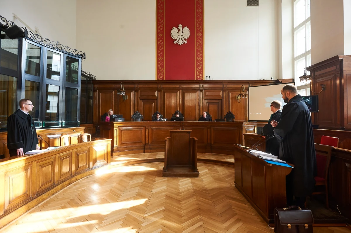 14 maja odbędzie się następna rozprawa przed Sądem Okręgowym w Gdańsku w procesie o ochronę dóbr osobistych z powództwa Jarosława Kaczyńskiego przeciwko Lechowi Wałęsie. Tego dnia sąd ma przesłuchać zarówno prezesa Prawa i Sprawiedliwości, jak i byłego prezydenta. Sprawa dotyczy m.in. wypowiedzi Wałęsy o tym, że szef PiS jest odpowiedzialny za katastrofę smoleńską.