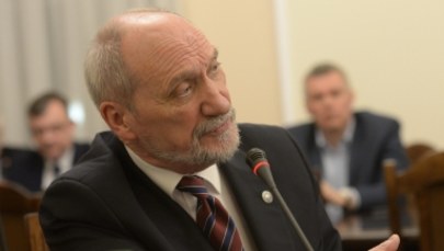 Macierewicz zaprzecza doniesieniom ws. raportu podkomisji smoleńskiej