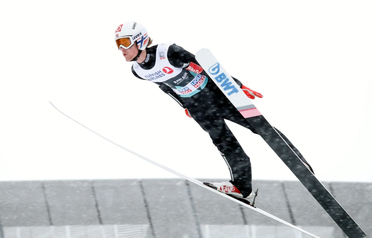 Koniec zimowego sezonu w skokach narciarskich na horyzoncie, a Puchar Świata przyspiesza. W tym tygodniu rozegranych zostanie aż pięć konkursów zaliczanych do Raw Air. Będą też emocje dla fanów kolarstwa za sprawą Tirreno-Adriatico i kolejne piłkarskie pojedynki w europejskich pucharach.