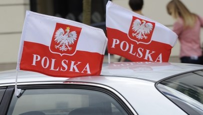 Sondaż: Polacy najbardziej lubią Czechów i Włochów. Za kim nie przepadamy?