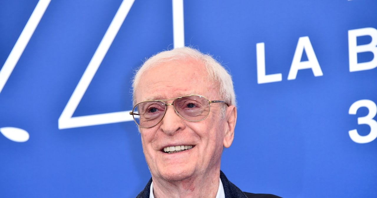 W środę, 14 marca, 85 lat kończy Michael Caine, jeden z najwybitniejszych brytyjskich aktorów w historii. Wystąpił w ponad stu filmach, a w większości z nich stworzył niezapomniane kreacje, które przyniosły mu całą masę nagród, w tym Oscary i Złote Globy.