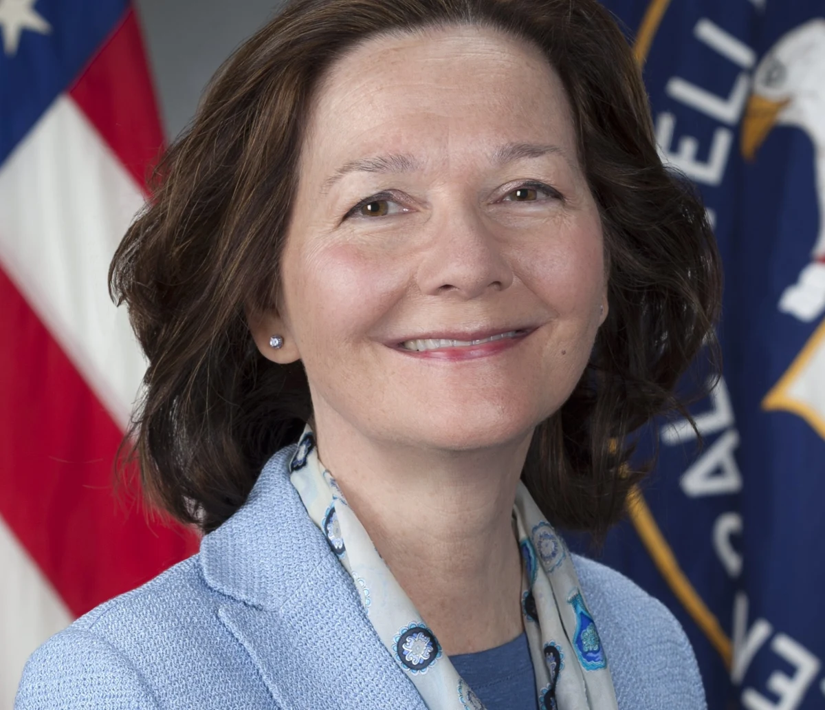 Gina Haspel będzie następczynią Mike'a Pompeo, szefa CIA, który został nominowany na sekretarza stanu. Haspel będzie pierwszą kobietą w historii USA na stanowisku dyrektora CIA.