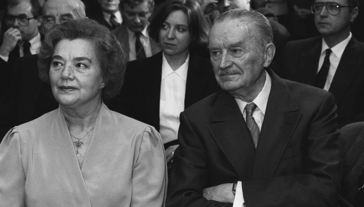 Status małego świadka koronnego za współpracę z prokuraturą ws. zabójstwa małżeństwa Jaroszewiczów: jak dowiedzieli się reporterzy śledczy RMF FM, taka jest cena za złożone przez Dariusza S. zeznania, które pozwoliły na wykrycie sprawców napadu i podwójnego mordu sprzed 26 lat.