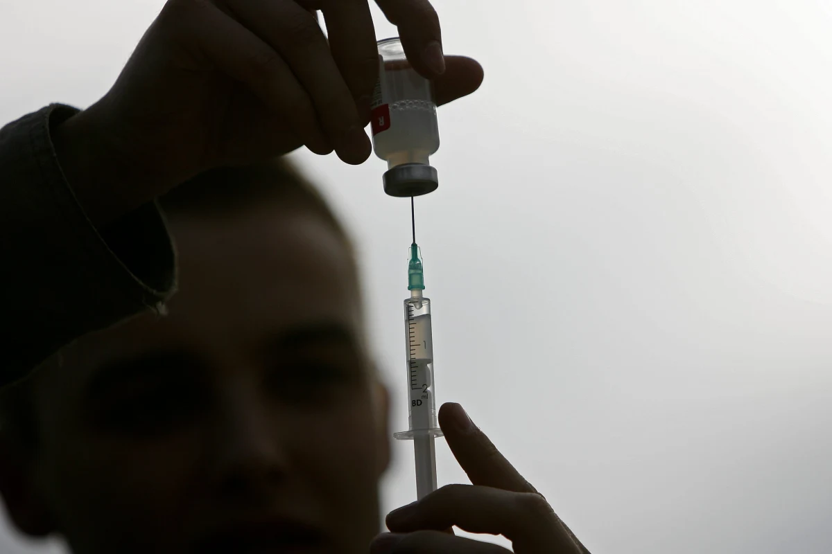 Inspekcji Weterynaryjnej, która powinna się teraz zajmować intensywną walką z afrykańskim pomorem świń, grozi zapaść. Tylko w ciągu ostatnich dwóch lat z pracy odeszło ponad 600 pracowników - piszą w liście otwartym do premiera członkowie Krajowej Izby Lekarsko-Weterynaryjnej.