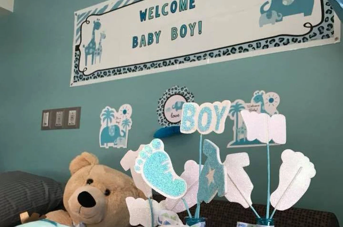 Była tenisistka Ana Ivanovic i piłkarz Bastian Schweinsteiger zostali rodzicami. Pierwsze dziecko serbsko-niemieckiej pary urodziło się w niedzielę. 