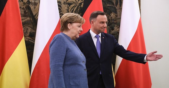 Jako stabilne rządy Warszawy i Berlina powinniśmy zrobić wszystko, żeby Europy nikt nie podzielił, ani z zewnątrz, ani od wewnątrz - powiedział szef gabinetu prezydenta Krzysztof Szczerski po spotkaniu prezydenta Andrzeja Dudy z kanclerz Niemiec Angelą Merkel.