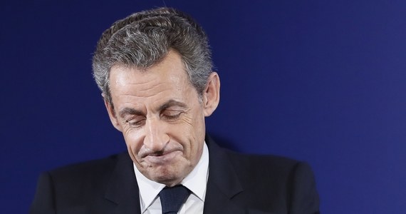 Były prezydent Francji Nicolas Sarkozy jest ponownie przesłuchiwany w prokuraturze w Nanterre pod Paryżem. Chodzi o sprawę domniemanego finansowania jego kampanii wyborczej sprzed 11 lat przez ówczesnego libijskiego dyktatora Muammara Kadafiego. Według policyjnych źródeł, przesłuchania Sarkozy’ego mogą potrwać do jutrzejszego wieczora. Jak informują media, śledczy zebrali więcej materiału dowodowego przeciwko Nicolasowi Sarkozy’emu, niż wcześniej przypuszczano.
