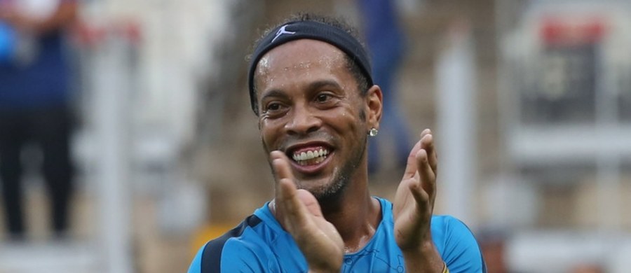Po oficjalnym zakończeniu kariery piłkarskiej Ronaldinho ma już nowy pomysł na siebie - chce zostać politykiem. Mistrz świata z 2002 roku został członkiem Brazylijskiej Partii Republikańskiej. 