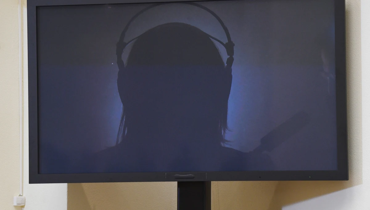 Nie doszło do ujawnienia tożsamości byłej funkcjonariuszki Agencji Bezpieczeństwa Wewnętrznego podczas posiedzenia sejmowej komisji do spraw Amber Gold. Jak dowiedzieli się reporterzy RMF FM, szef ABW wysłał w tej sprawie specjalnej pismo, które trafiło do wszystkich członków komisji. O wyjaśnienie tej sprawy do szefa ABW zwróciła się przewodnicząca komisji Małgorzata Wasserman. To agencja w całości odpowiada bowiem za ochronę swoich funkcjonariuszy: za techniczną stronę utajnienia ich wizerunku i głosu. „Liczę na to, że szef ABW potraktuje tę sprawę bardzo poważnie” - mówiła wcześniej dziennikarzowi RMF FM.