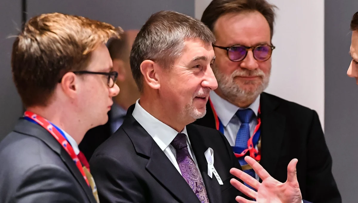 Możliwe, że w związku z atakiem na Siergieja Skripala Republika Czeska wydali kilku rosyjskich dyplomatów - powiedział w Brukseli premier Czech Andrej Babisz. Na poniedziałek zapowiedział spotkanie z kilkoma ministrami.