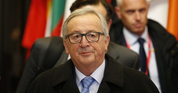 Szef Komisji Europejskiej Jean-Claude Juncker powiedział, odnosząc się do zaproponowanych przez PiS zmian dotyczących SN, KRS i TK, że obserwuje inicjatywy podjęte przez część polskiego parlamentu "z najwyższą sympatią".