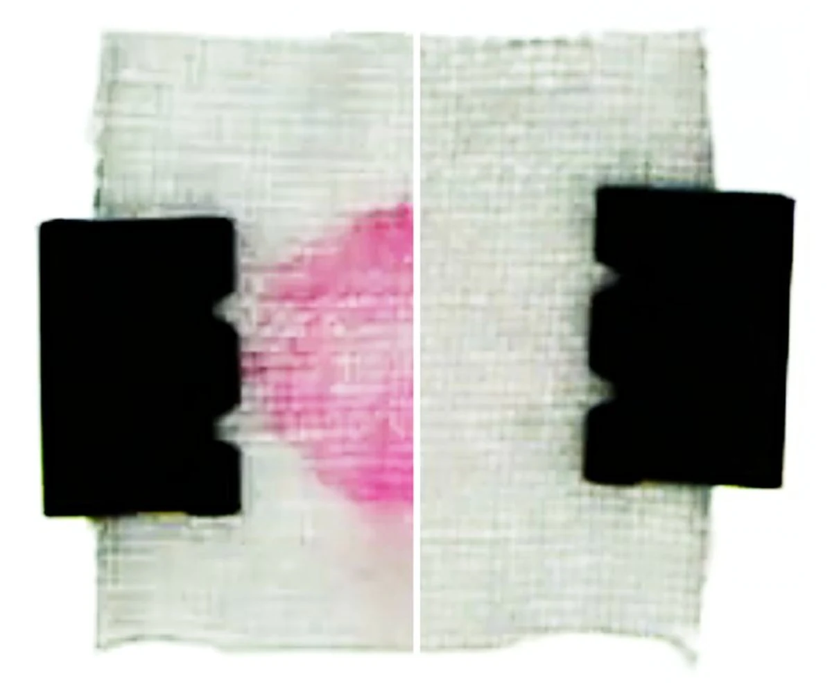 Jeśli chcesz skutecznie i szybko coś wyprać, etap płukania w czystej wodzie może okazać się równie ważny, albo i ważniejszy, niż samo pranie - przekonują w najnowszym numerze czasopisma "Physical Review Applied" naukowcy z University of Hawaii, Princeton University i firmy Unilever. Wyniki ich badań wskazują, że powstające w tych warunkach pole elektryczne łatwiej wyrywa cząstki brudu z zagłębień tkaniny. Praca może pomóc w tworzeniu lepszych detergentów i projektowania bardziej skutecznych i oszczędnych w działaniu pralek.