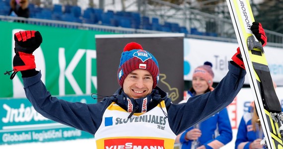 Norweskie media po zwycięstwie Kamila Stocha w Planicy, że na triumfatora Puchar Świata w skokach narciarskich i mistrza olimpijskiego z Pjongczangu "w tym sezonie nie ma mocnych" i że Polak "pokazał, kto jest najlepszy".