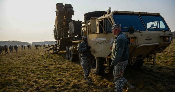 Ile zapłacimy za amerykański system obrony przeciwrakietowej? Ile będą kosztować jesienne wybory samorządowe? Ważne pytania o pieniądze otwierają nowy tydzień w polityce. Mamy w nim też poznać odpowiedź unijnych krajów na atak chemiczny w Salisbury. 