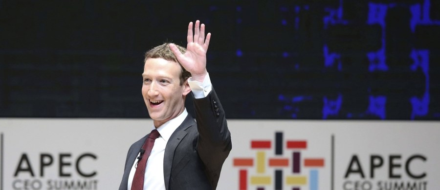 Szef Facebooka Mark Zuckerberg nie będzie odpowiadał na pytania brytyjskich posłów w związku ze skandalem dotyczącym wykorzystania danych użytkowników tego serwisu społecznościowego przez firmę Cambridge Analytica – informują "Telegraph" i BBC. Według nich Zuckerberg wydeleguje szefa technologii Facebooka Mike'a Schroepfera albo szefa produktu Chrisa Coxa do stawienia się przed komisją ds. cyfryzacji i mediów brytyjskiej Izby Gmin.