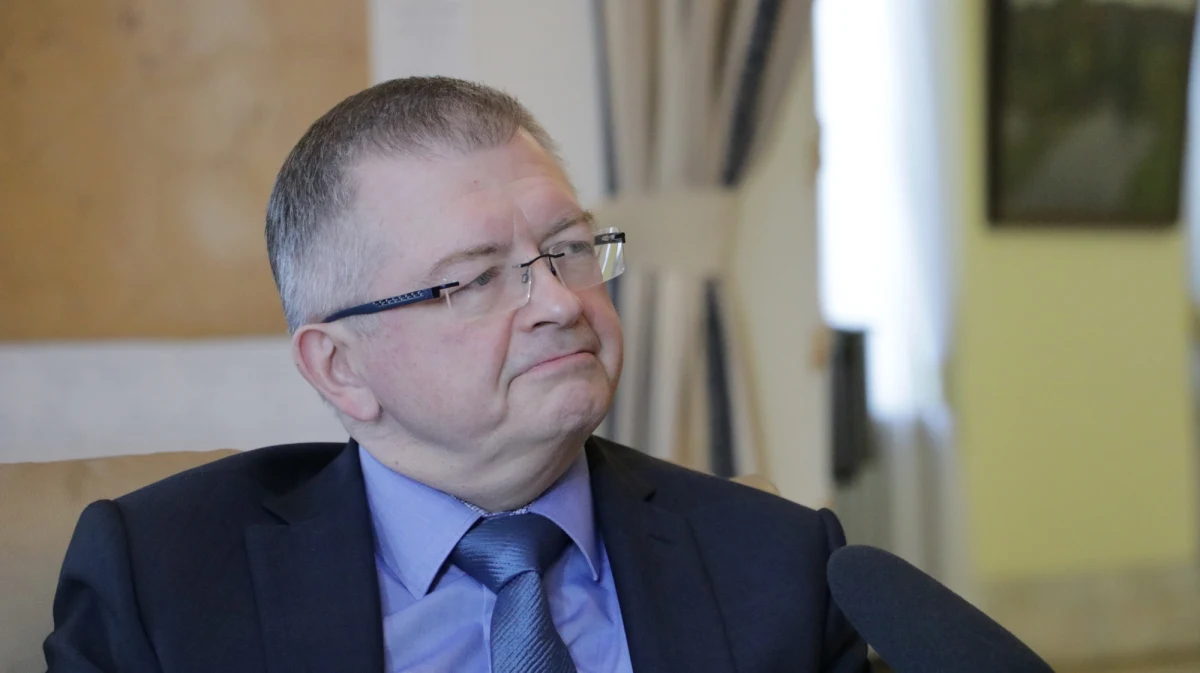 "Bywały lepsze dni dla Rosji" - tak o wydaleniu rosyjskich dyplomatów mówi w ekskluzywnej rozmowie z reporterem RMF FM Siergiej Andriejew. Ambasador Rosji w Polsce stwierdził, że skoordynowana odpowiedź Zachodu na próbę otrucia Siergieja Skripala jest wyrazem kłamliwie rozumianej solidarności i politycznej poprawności. 