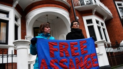 Julian Assange odcięty od sieci. Był zbyt aktywny w internecie 
